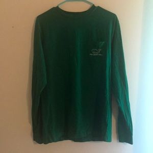Long-sleeve Vineyard Vines tee